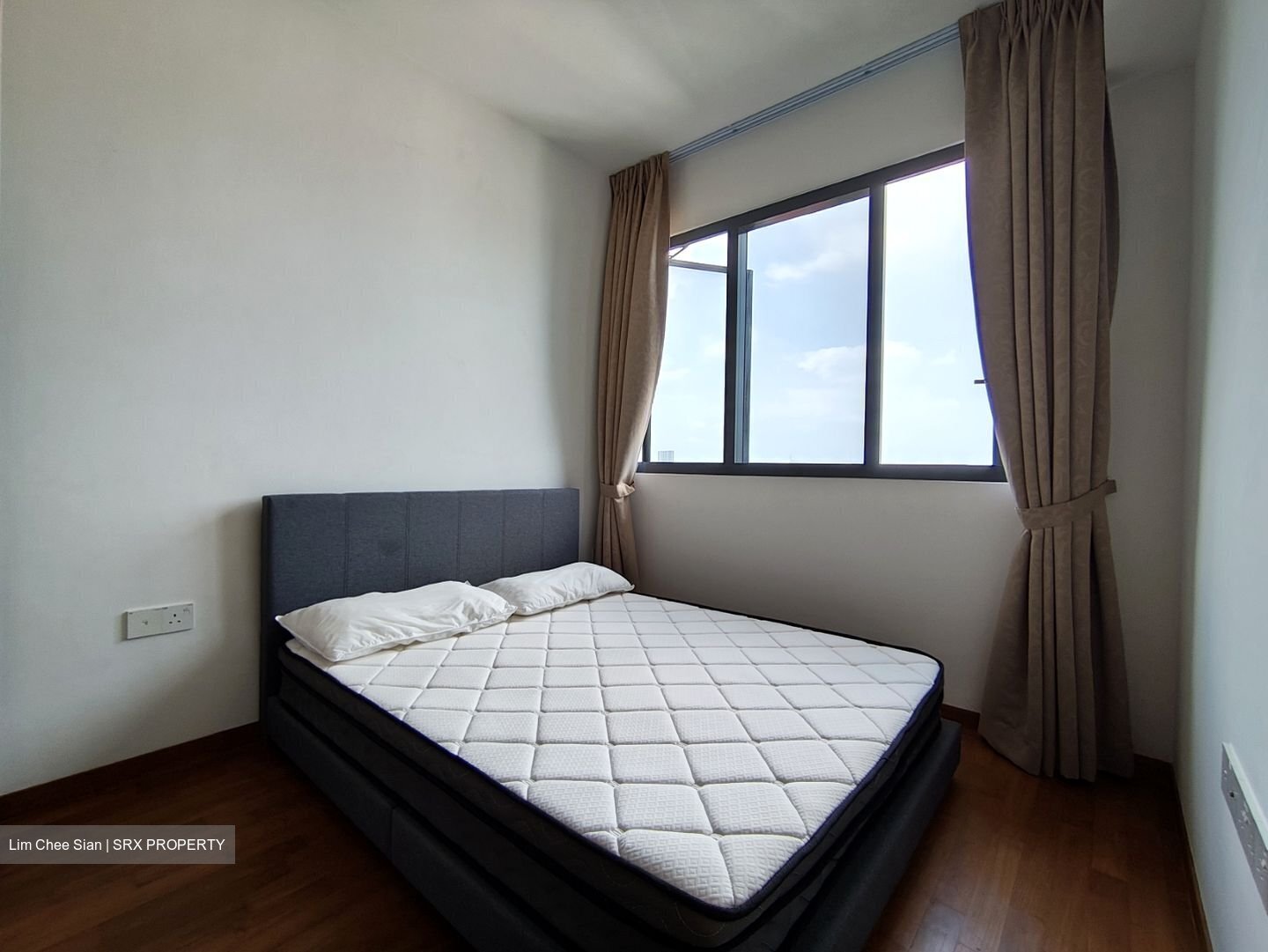 Stirling Residences (D3), Apartment #450197811